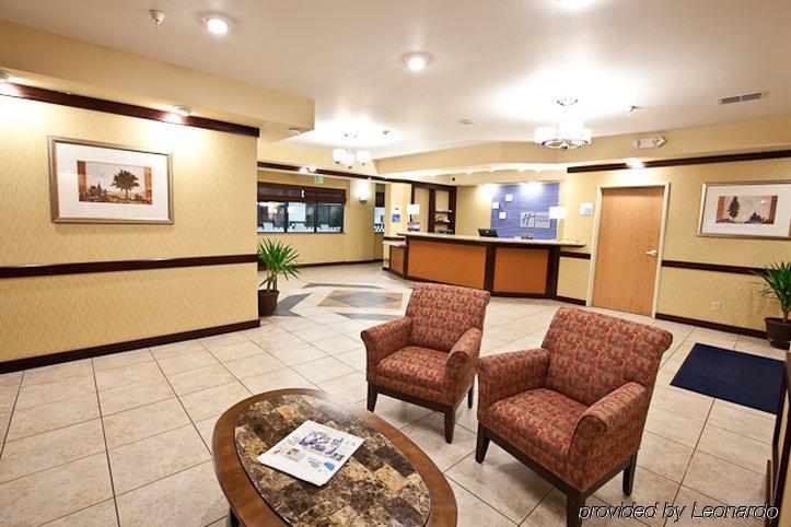 Holiday Inn Express Plymouth By Ihg Interior foto